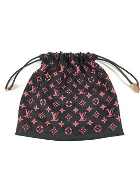 Louis Vuitton Pouch Silk Black